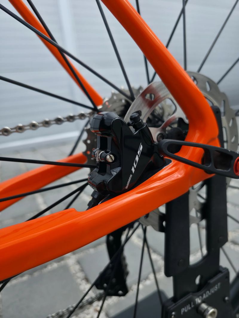 Silniční kolo SUPERIOR X-ROAD Team Elite Carbon 105 – velikost L