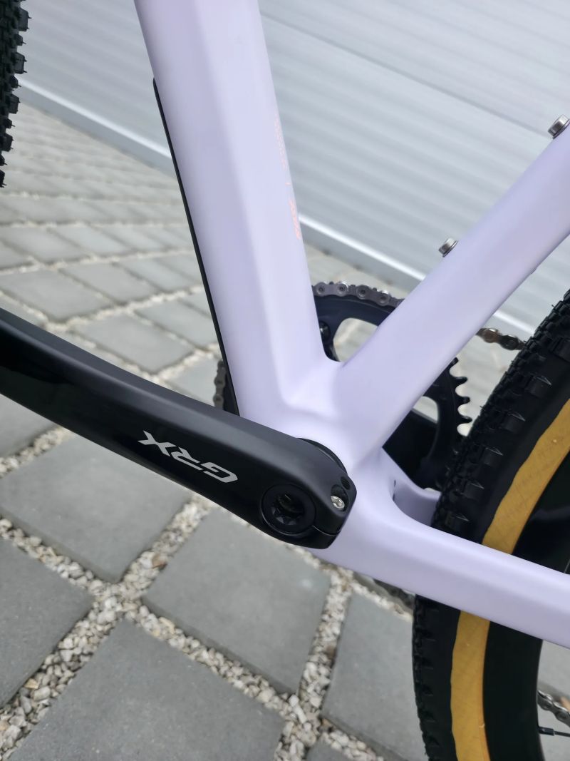 Gravel Rose Backroad Carbon GRX RX820 1x12 2024 velikost S / Top stav