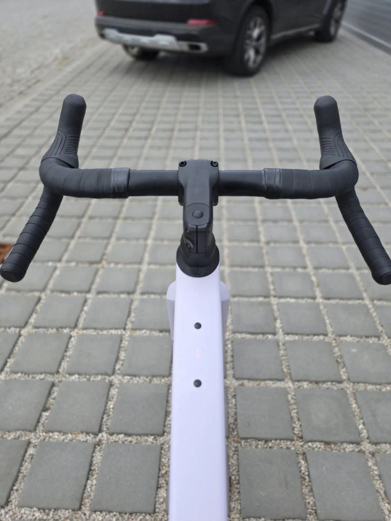 Gravel Rose Backroad Carbon GRX RX820 1x12 2024 velikost S / Top stav