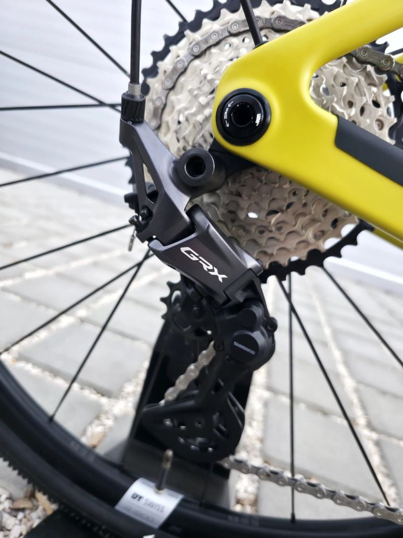 Gravel Canyon Grail CF 8 1by Carbon GRX velikost XS