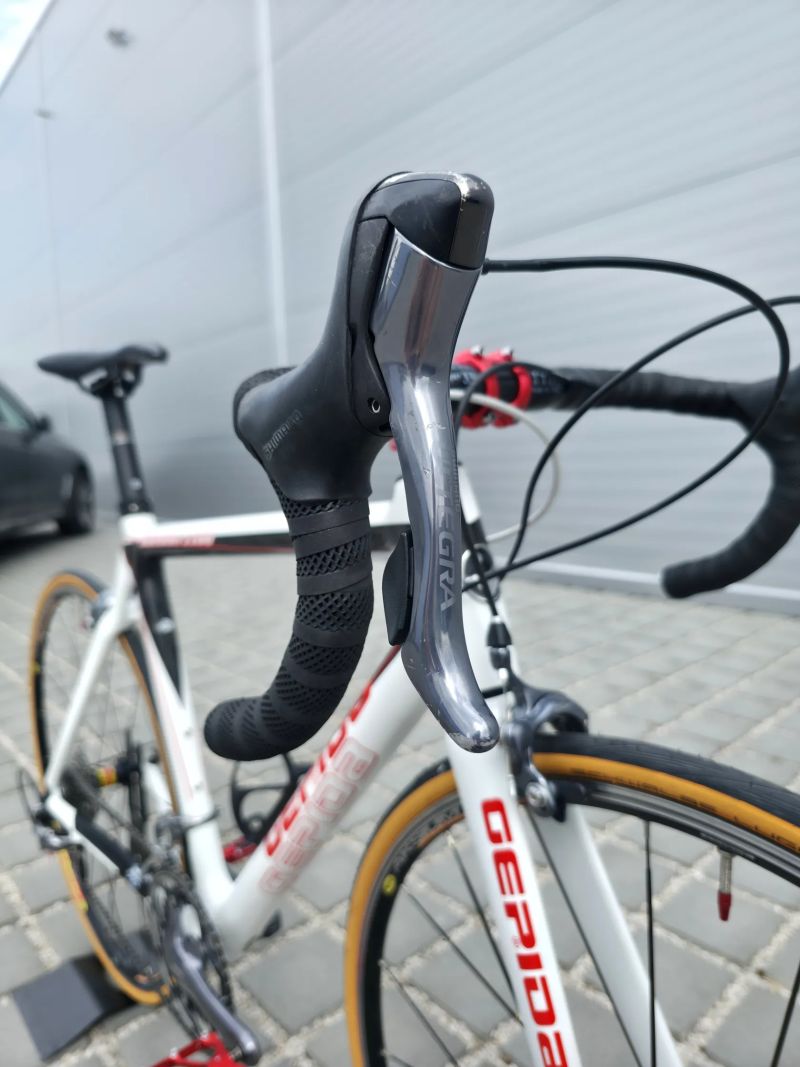 Silniční kolo Gepida Bandon 1100 Carbon Ultegra – velikost 54cm (M)