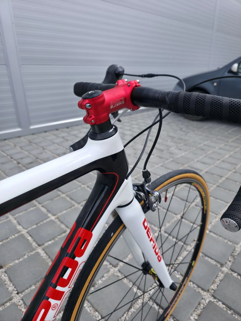 Silniční kolo Gepida Bandon 1100 Carbon Ultegra – velikost 54cm (M)