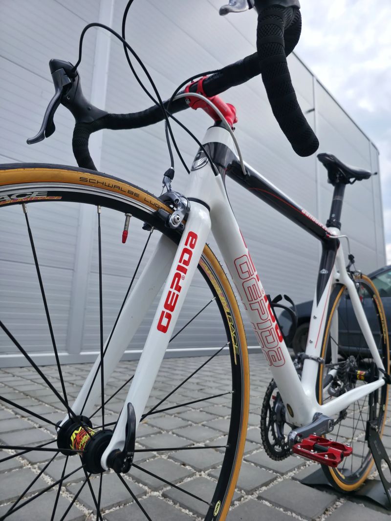 Silniční kolo Gepida Bandon 1100 Carbon Ultegra – velikost 54cm (M)