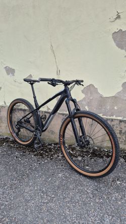 Rock Machine Blizz CRB 50 krasavec