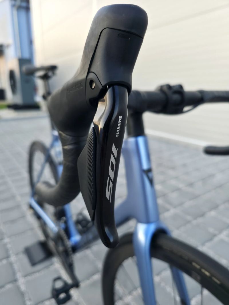 Silniční kolo Giant TCR Advanced Carbon 0 PC 105 Di2 2025 Frost Silver – velikost L