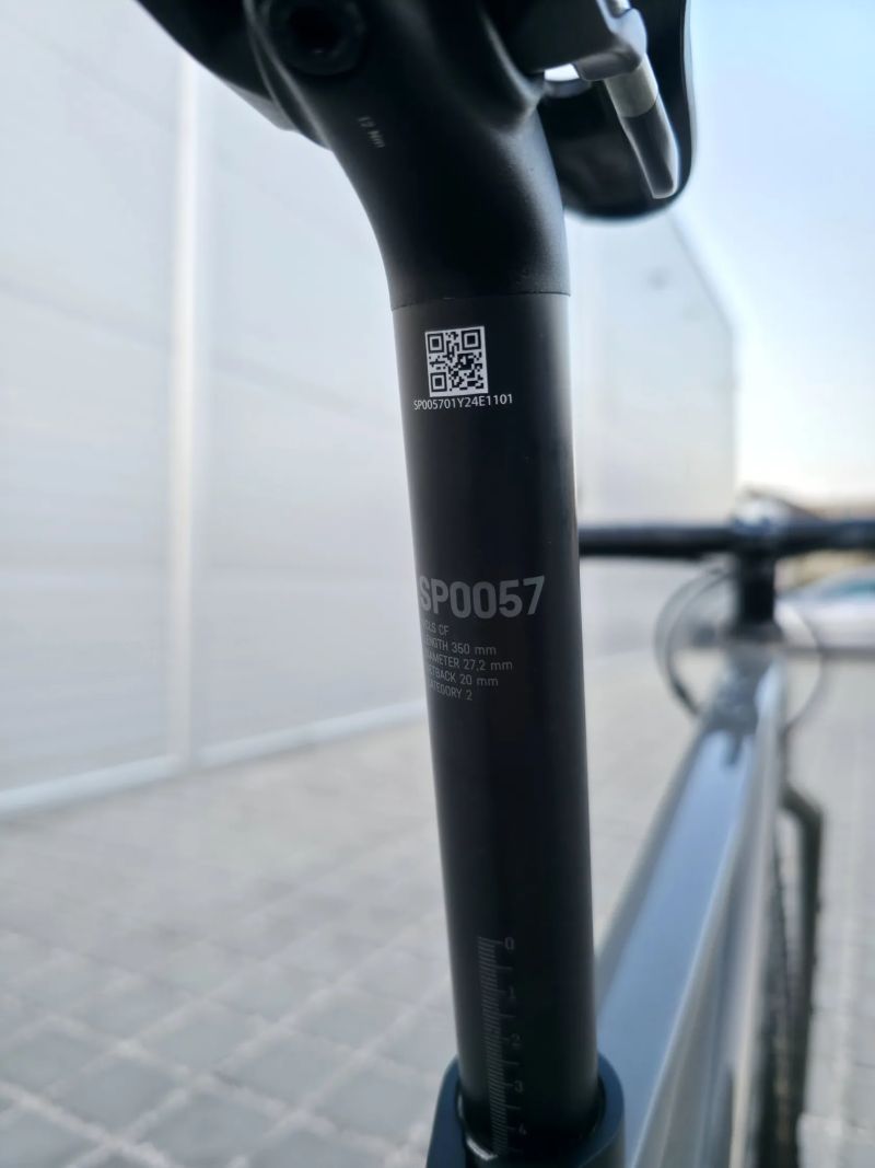 Gravel Canyon Grizl 7 GRX 2024 velikost S / Top stav