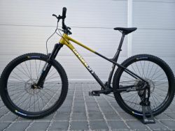 Horské kolo Qayron Spyro MKIII 5 Mustard/Black 29″ velikost XL / Nové / Shimano Deore