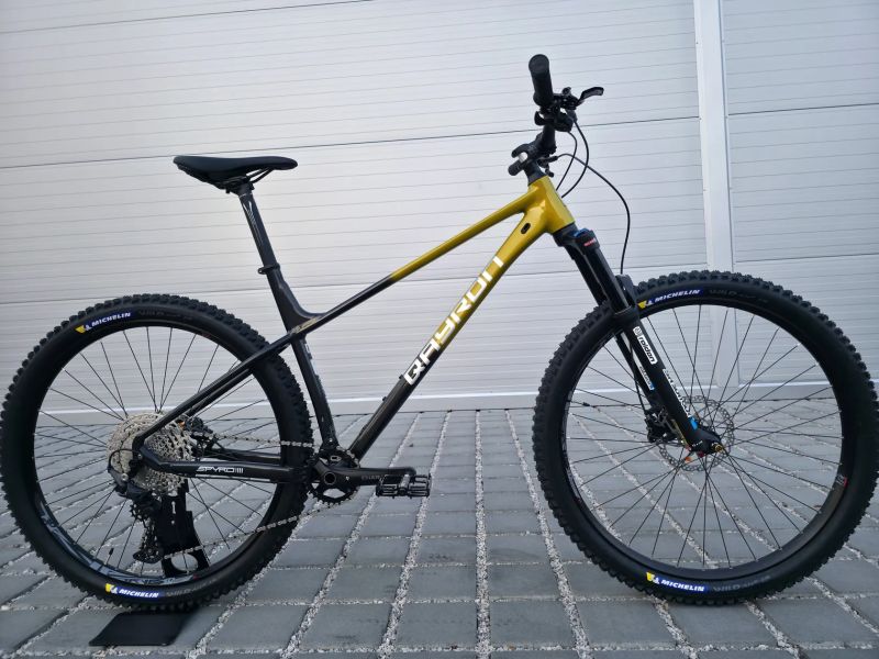 Horské kolo Qayron Spyro MKIII 5 Mustard/Black 29″ velikost XL / Nové / Shimano Deore