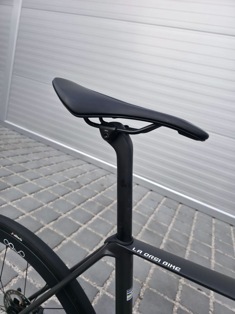 Silniční kolo Orbea ORCA M20i Team 2024 Ultegra Di2 – velikost 57cm (XL)