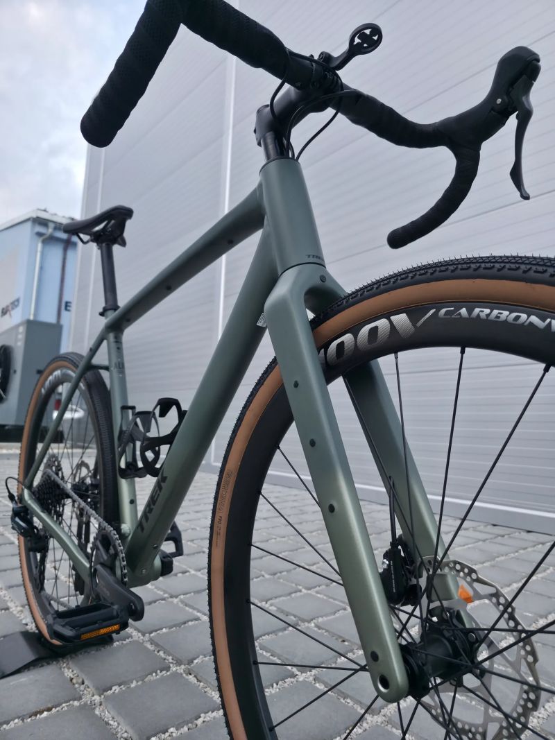 Gravel Trek Checkpoint ALR4 2026 – velikost M/L / Nové