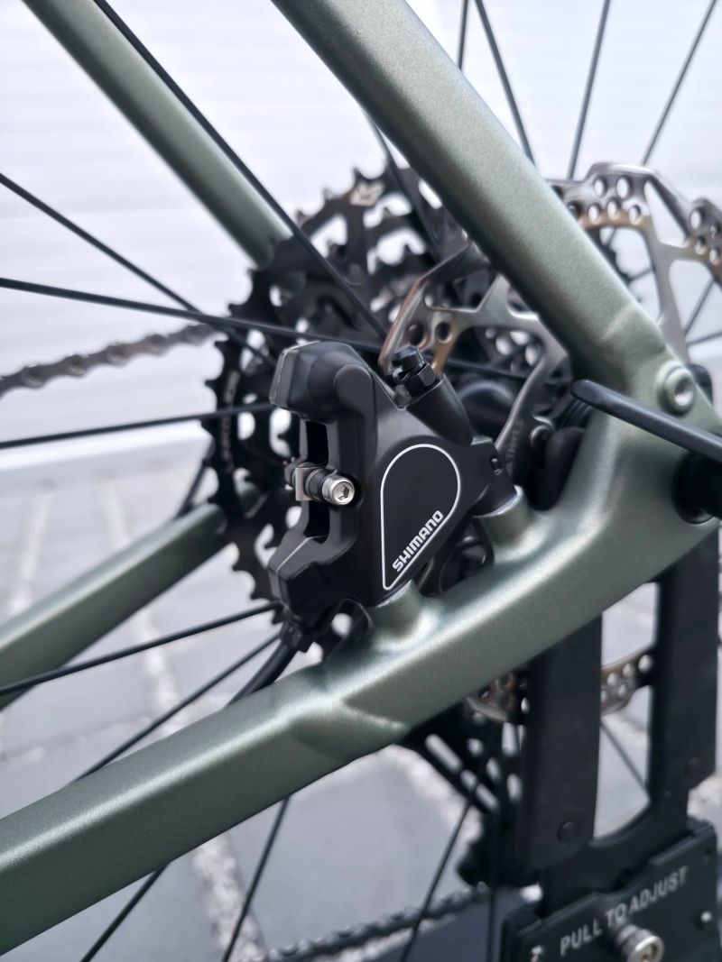 Gravel Trek Checkpoint ALR4 2026 – velikost M/L / Nové