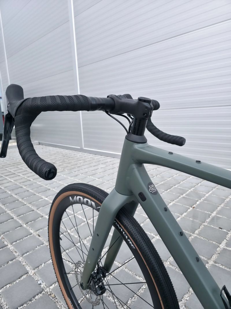 Gravel Trek Checkpoint ALR4 2026 – velikost M/L / Nové