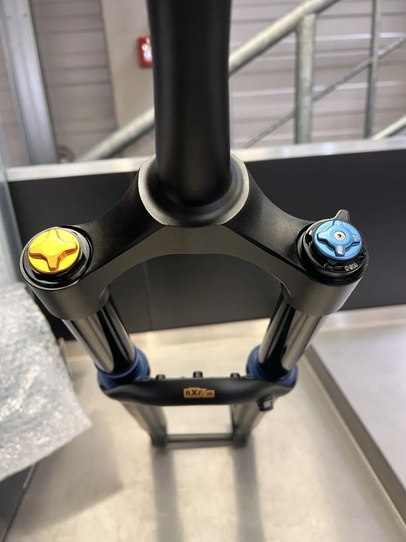 Ohlins RFX36 Air TTX 160 mm Novy