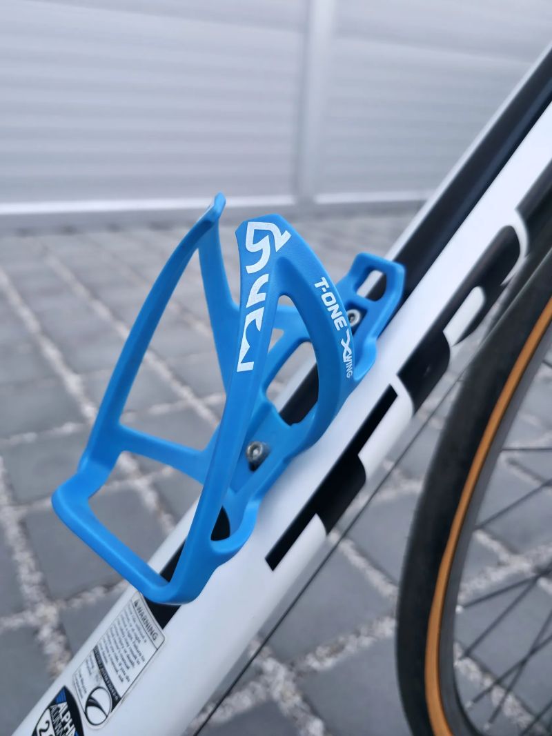 Silniční kolo Trek Domane 2.3 Shimano 105 - velikost S