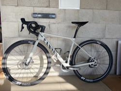 Canyon Endurace CF SL 8 Disc eTap XS