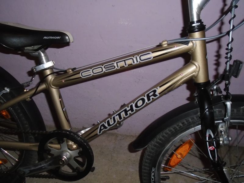 Dětské jízdní kolo: Author Cosmic 20“.