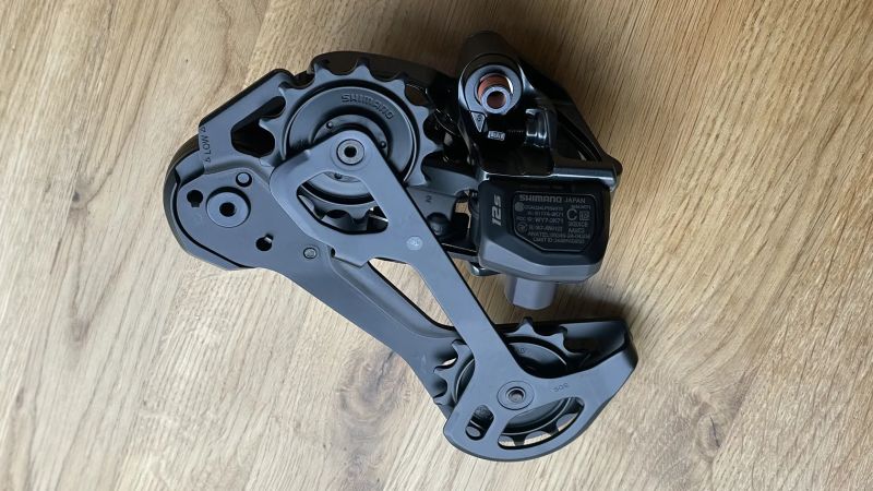 Shimano di2 12s pro e-bike přehazovačka a páčka