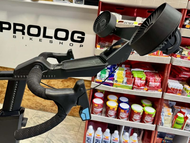 Chytrý renažer TACX NEO BIKE Smart 