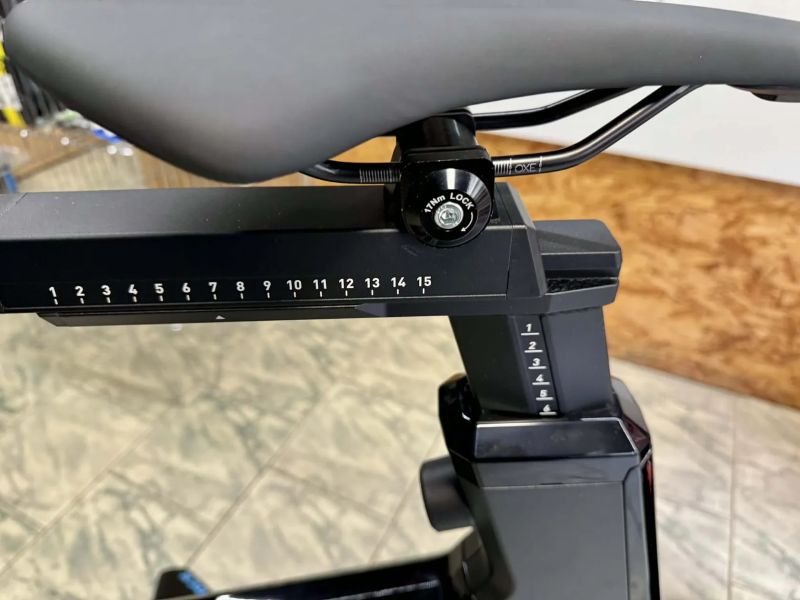 Chytrý renažer TACX NEO BIKE Smart 