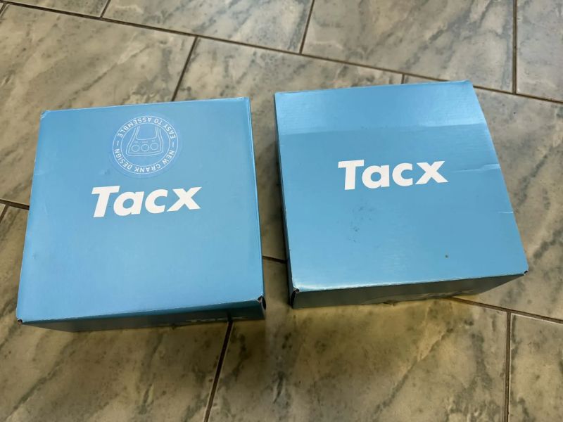 Chytrý renažer TACX NEO BIKE Smart 