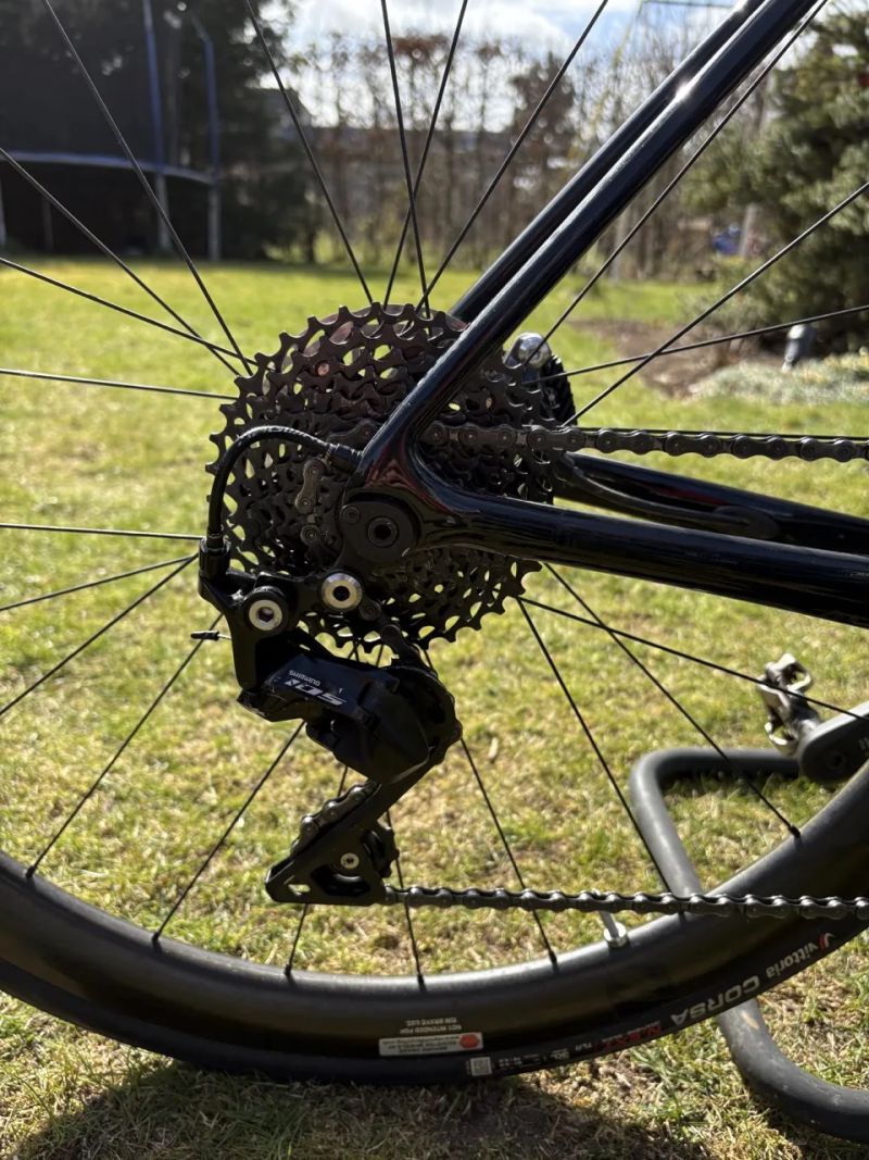 Giant TCR Advanced 1 (2024) – karbon, Shimano 105