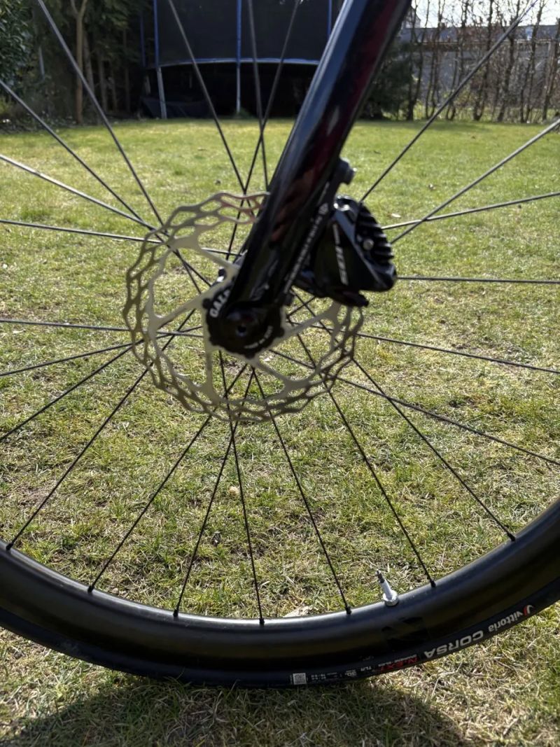 Giant TCR Advanced 1 (2024) – karbon, Shimano 105