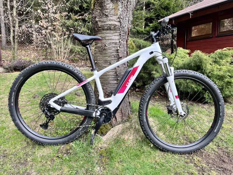 Cube Access Hybrid PRO