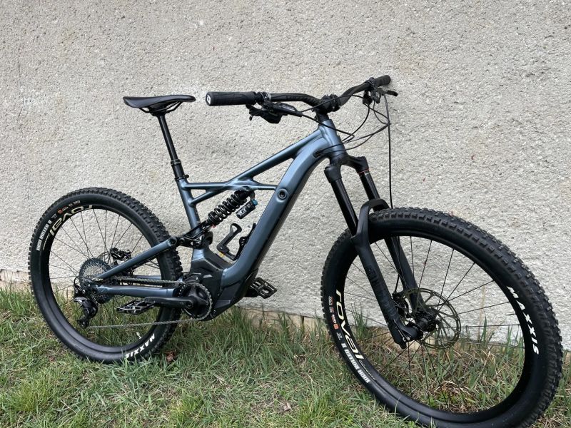 Specialized Turbo Kenevo Comp M