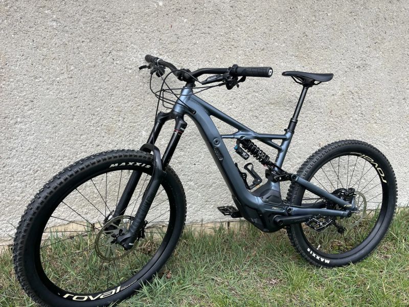 Specialized Turbo Kenevo Comp M