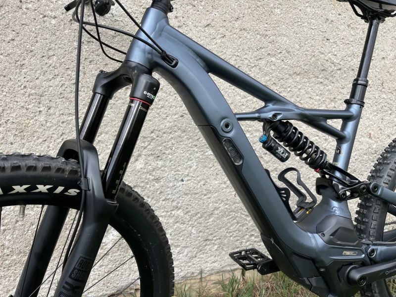 Specialized Turbo Kenevo Comp M