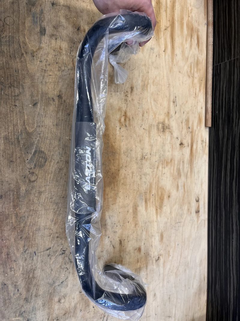 Gravel řidítka Easton EA50 AX gravel 420mm 16’flare