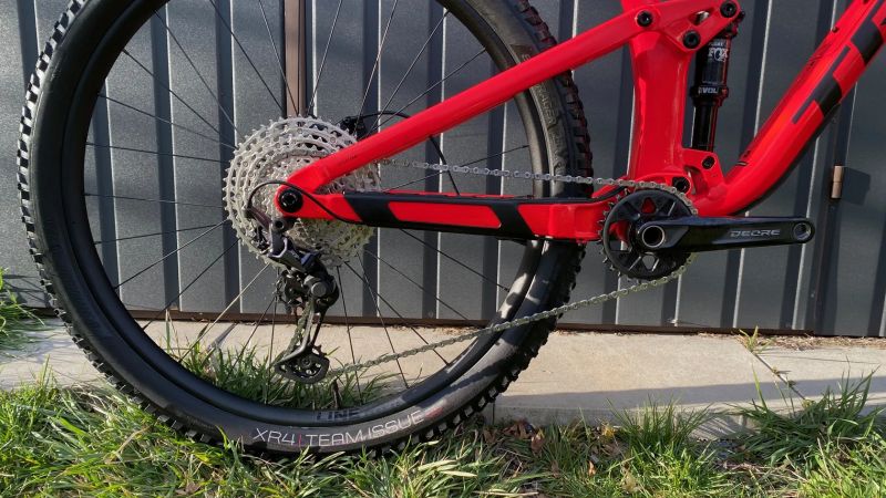 Zánovní kolo Trek Top Fuel 7