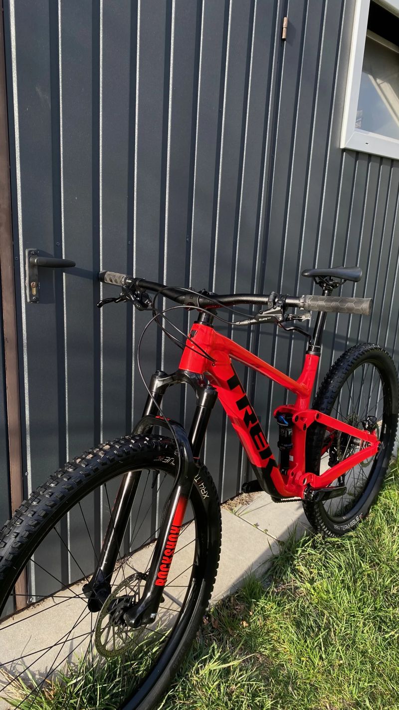 Zánovní kolo Trek Top Fuel 7