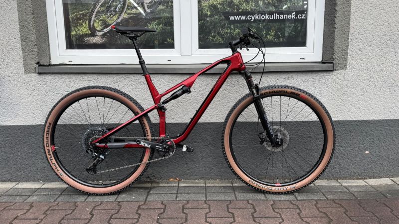 Nové kolo Conway RLC FS 4.9