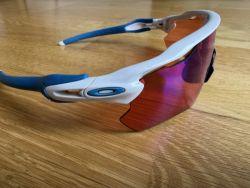 Oakley Radar EV 