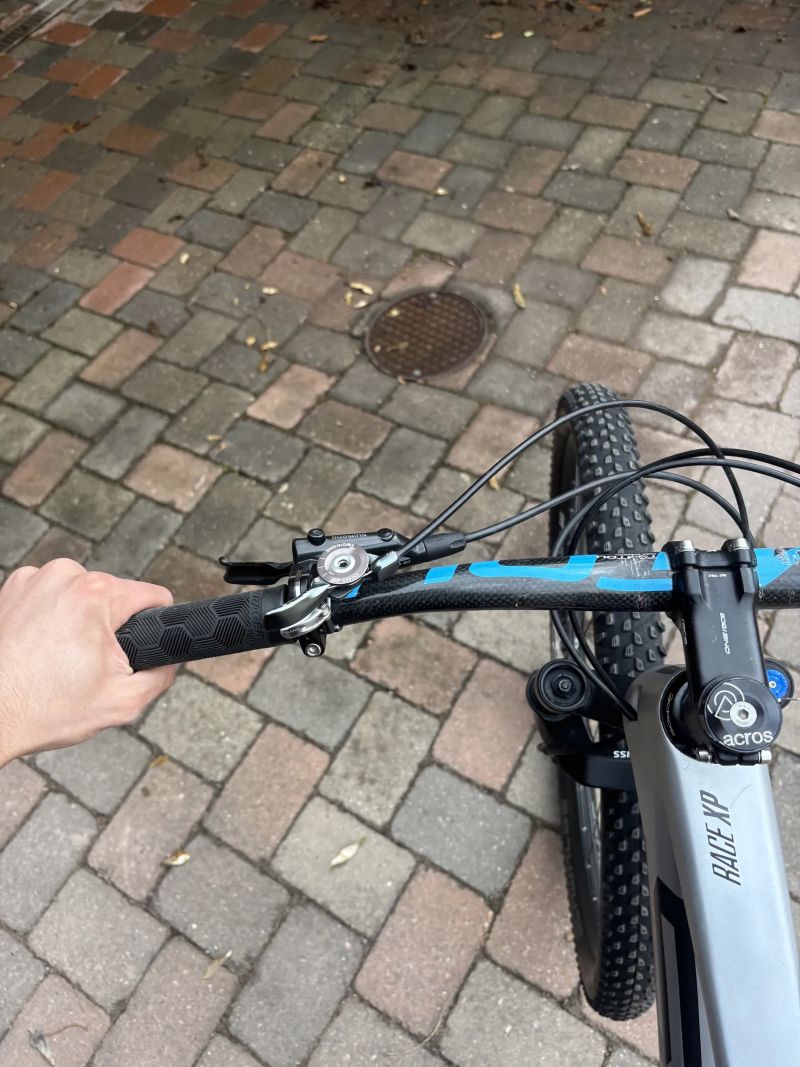 Superior XP 969 vel.M/17,5 palců 