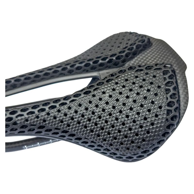 Carbonix AERO 1.0 | 3D tištěné ultralehké karbonové silniční sedlo | endurance verze | 155 g