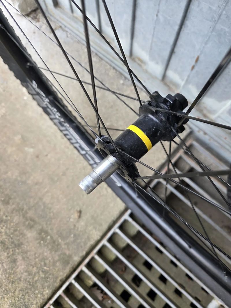 Mavic Crossmax 27,5" + pláště Schwalbe