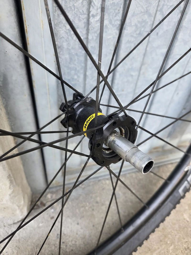 Mavic Crossmax 27,5" + pláště Schwalbe