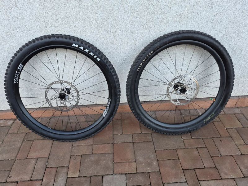 Roval Traverse carbon