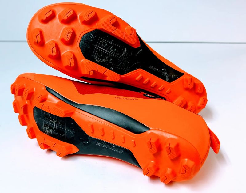 Tretry Specialized Recon 3.0 pro MTB velikost 42