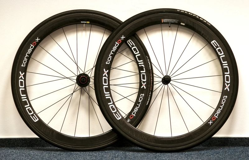 Dám ZDARMA přední kolo k zadnímu Tornado-x 50 (MOC nového setu 23.990,-)