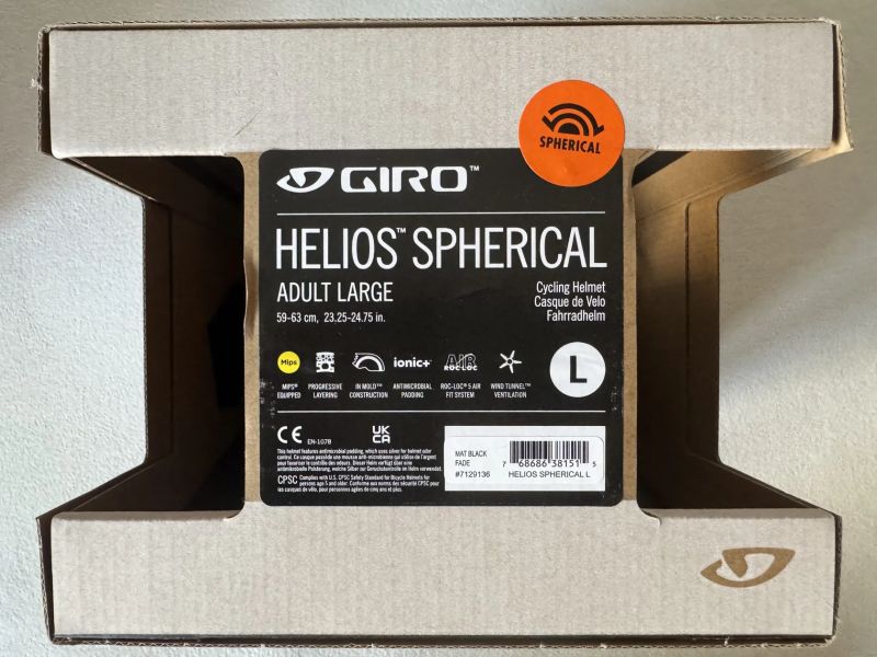 Silniční přilba Giro Helios Spherical