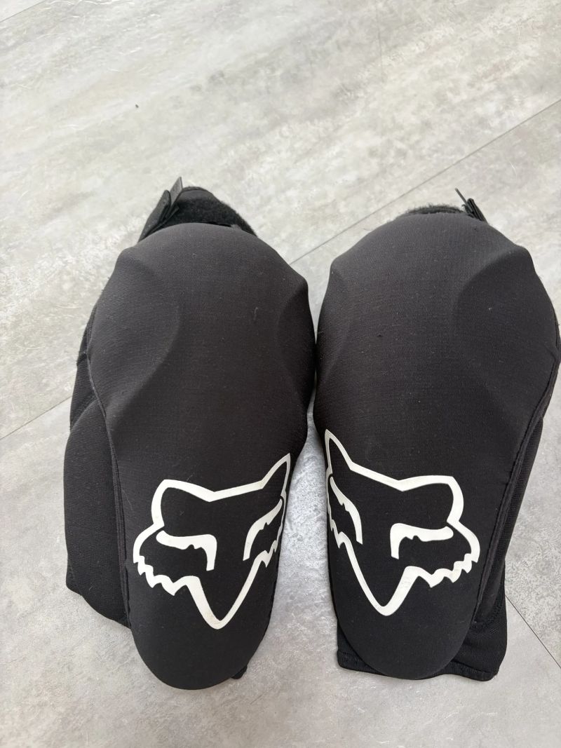 Dětské chrániče kolen fox 