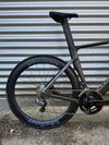Specialized Venge - ULTEGRA Di2, WATMETR, KARBONOVÁ KOLA