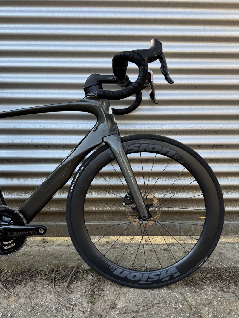 Specialized Venge - ULTEGRA Di2, WATMETR, KARBONOVÁ KOLA