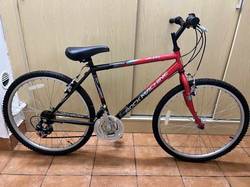 Rock Machine Manhattan