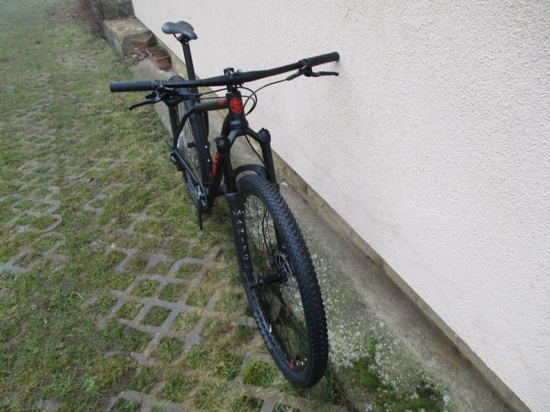 Nové lehké 29" kolo RB CR 19", vidlice Manitou Machete air, Shimano Deore 1x11, BOOST pevné osy
