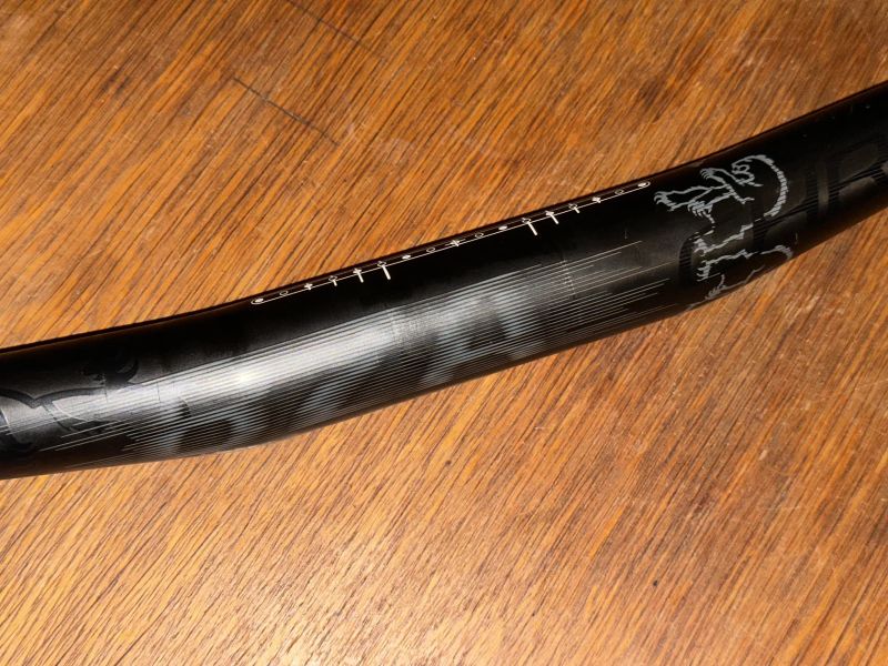 karbonová řidítka Chromag BZA 35mm