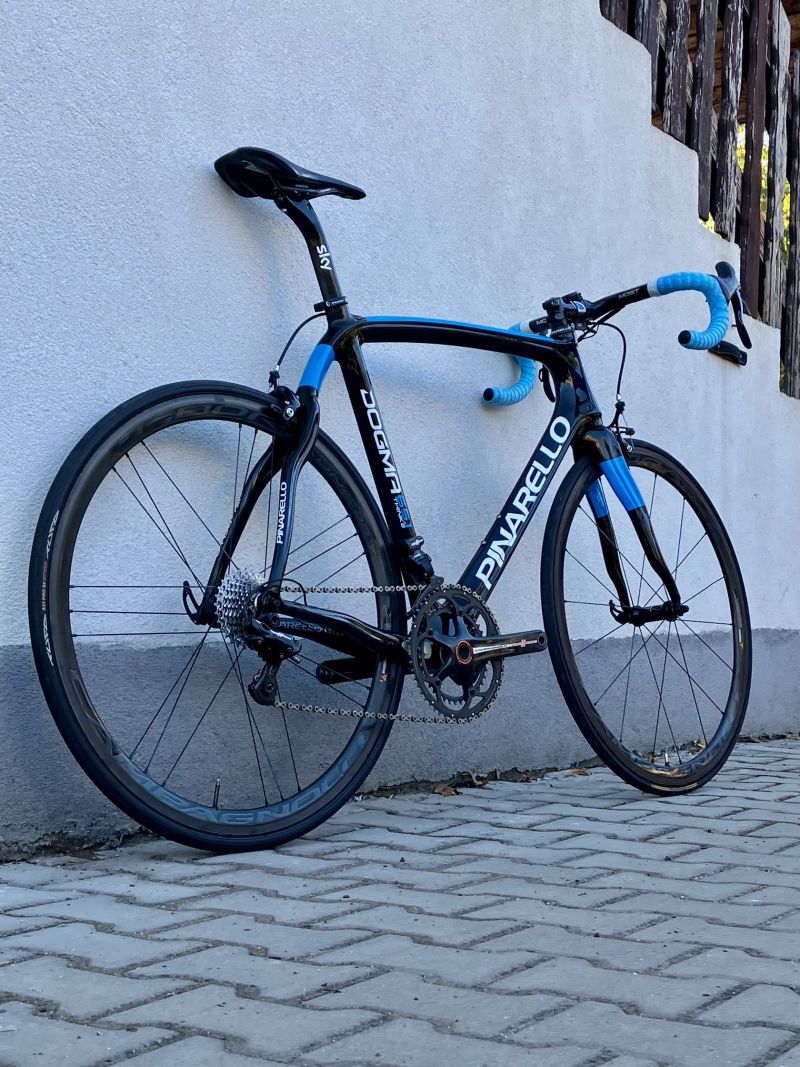 Pinarello Dogma - Campagnolo Super Record EPS